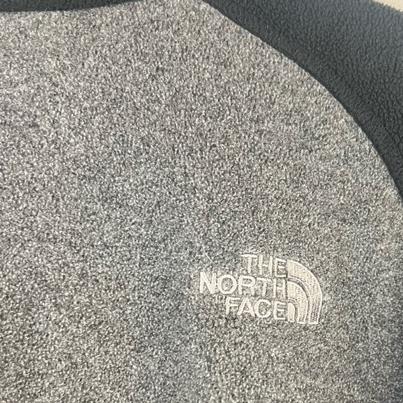 The North Face Khumbu Full Zip Fleece Jacket, Medium - Picture 8 of 8